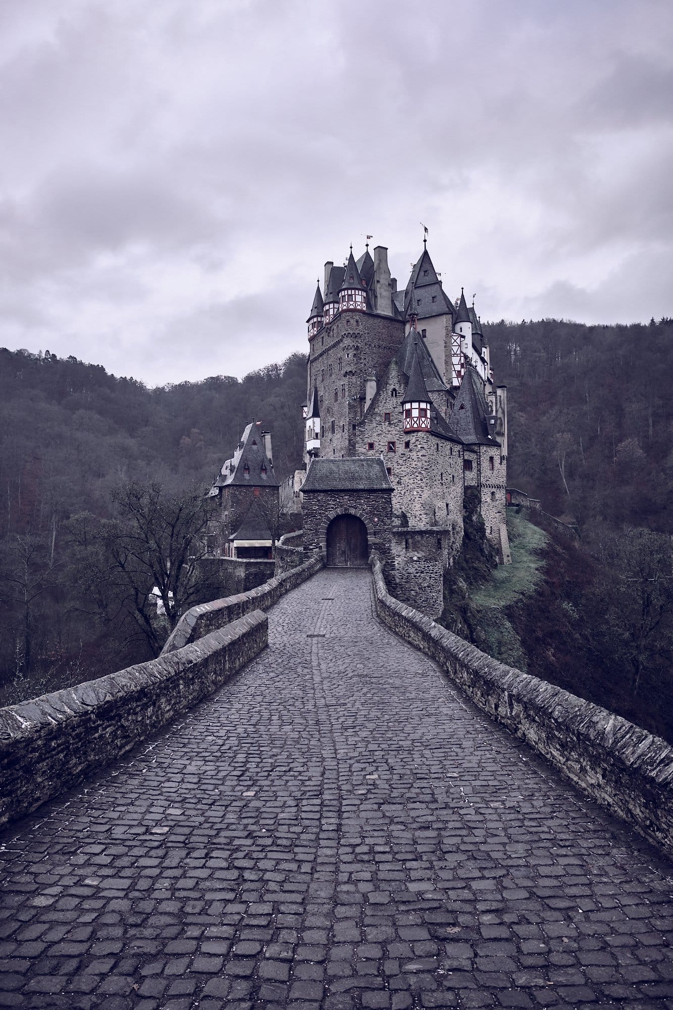 Burg Eltz II/III